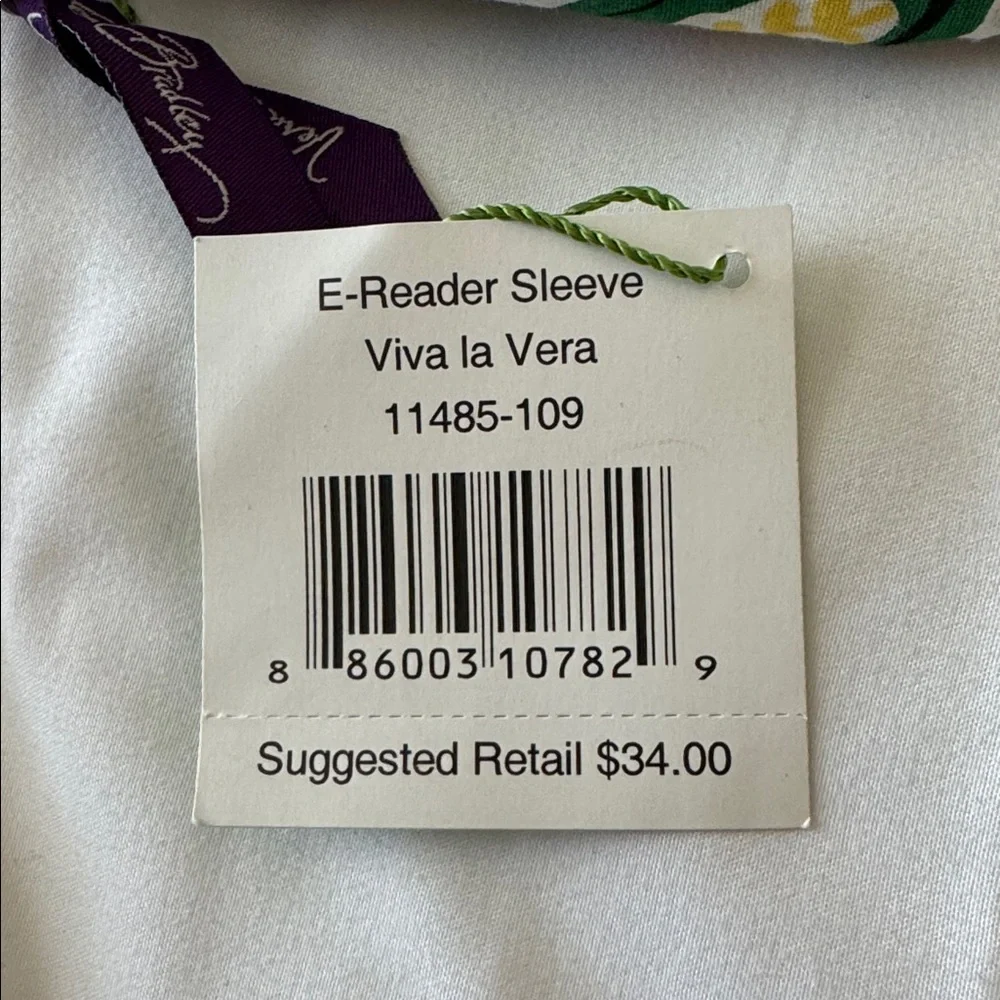 BRAND NEW - Vera Bradley Multicolor Floral Tablet Case